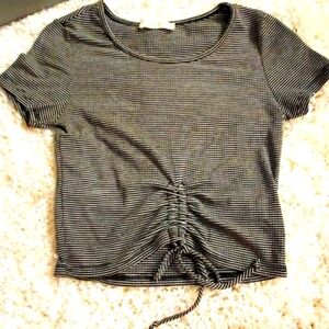 Mind code crop top with tie in front